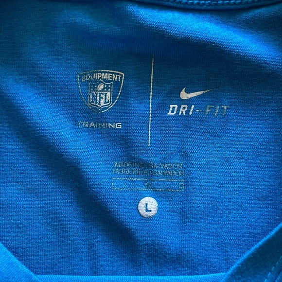 Panthers Football Nike youth shirt - size L - Picture 2 of 2